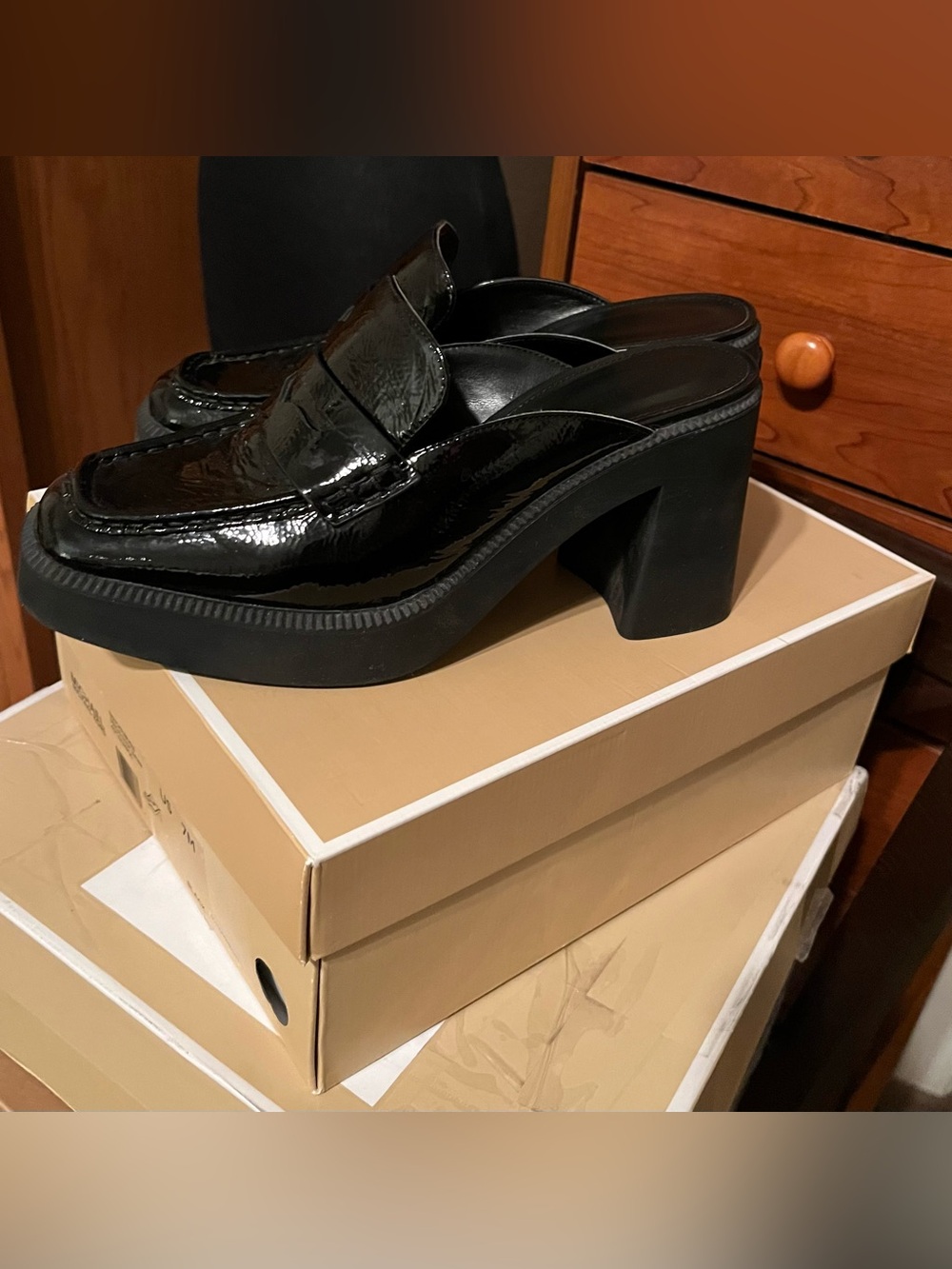 Michael Kors Eden Black Crinkled Patent Leather Heeled Mule- Women - Picture 5 of 8